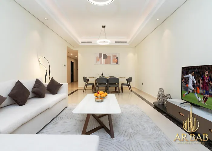 Mon Reve - Luxurious 2Br Plus Maids - Near Burj Khalifa & Dubai Mall-Downtown
